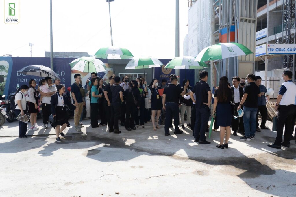 Tham qua thuc te can ho Picity Sky Park